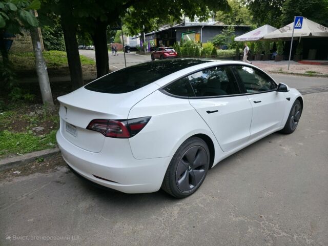Белый Тесла Модель 3, объемом двигателя 0 л и пробегом 75 тыс. км за 19990 $, фото 3 на Automoto.ua
