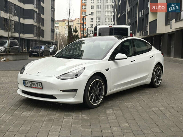 Белый Тесла Модель 3, объемом двигателя 0 л и пробегом 84 тыс. км за 20000 $, фото 4 на Automoto.ua