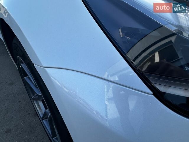 Білий Тесла Модель 3, об'ємом двигуна 0 л та пробігом 65 тис. км за 17950 $, фото 14 на Automoto.ua