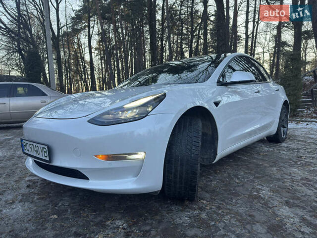 Белый Тесла Модель 3, объемом двигателя 0 л и пробегом 117 тыс. км за 19899 $, фото 10 на Automoto.ua