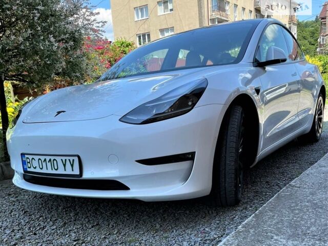 Білий Тесла Модель 3, об'ємом двигуна 0 л та пробігом 69 тис. км за 22500 $, фото 20 на Automoto.ua