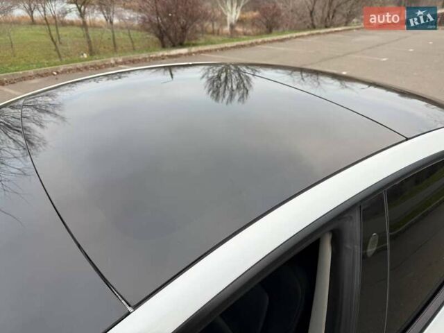 Белый Тесла Модель 3, объемом двигателя 0 л и пробегом 87 тыс. км за 20900 $, фото 28 на Automoto.ua