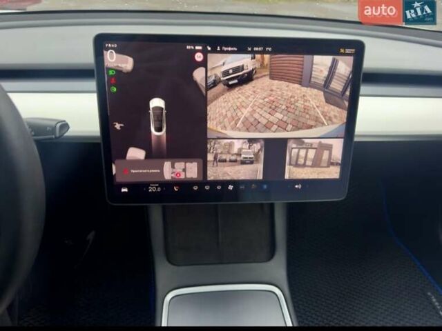 Білий Тесла Модель 3, об'ємом двигуна 0 л та пробігом 84 тис. км за 18900 $, фото 13 на Automoto.ua