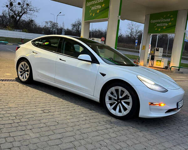 Белый Тесла Модель 3, объемом двигателя 0 л и пробегом 91 тыс. км за 22100 $, фото 1 на Automoto.ua