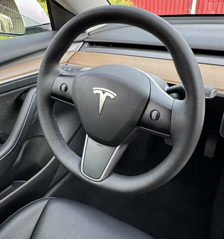 Білий Тесла Модель 3, об'ємом двигуна 0 л та пробігом 35 тис. км за 17600 $, фото 16 на Automoto.ua
