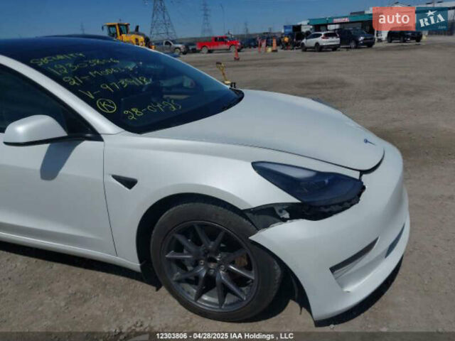 Белый Тесла Модель 3, объемом двигателя 0 л и пробегом 59 тыс. км за 11999 $, фото 5 на Automoto.ua