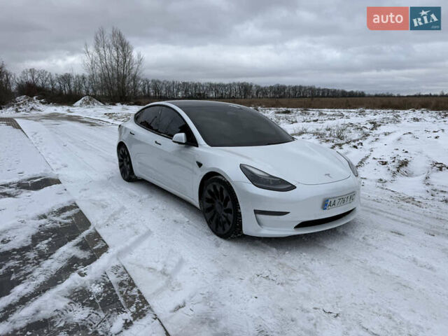 Белый Тесла Модель 3, объемом двигателя 0 л и пробегом 48 тыс. км за 22000 $, фото 8 на Automoto.ua