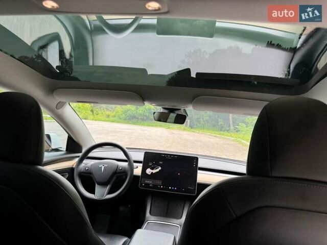 Белый Тесла Модель 3, объемом двигателя 0 л и пробегом 55 тыс. км за 17650 $, фото 22 на Automoto.ua
