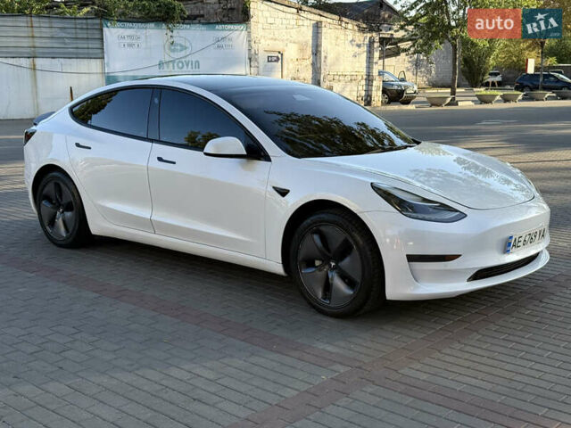 Білий Тесла Модель 3, об'ємом двигуна 0 л та пробігом 188 тис. км за 16500 $, фото 4 на Automoto.ua