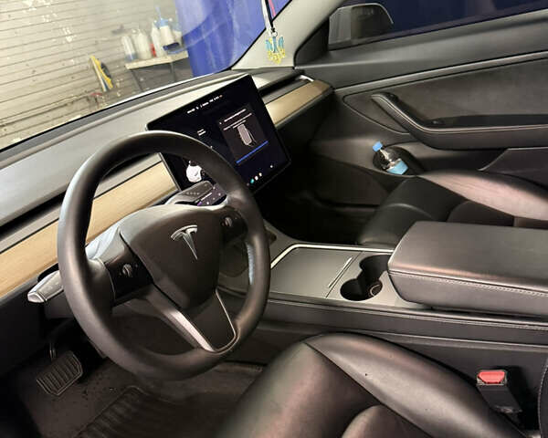 Белый Тесла Модель 3, объемом двигателя 0 л и пробегом 78 тыс. км за 17200 $, фото 7 на Automoto.ua