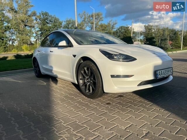Белый Тесла Модель 3, объемом двигателя 0 л и пробегом 129 тыс. км за 17900 $, фото 6 на Automoto.ua
