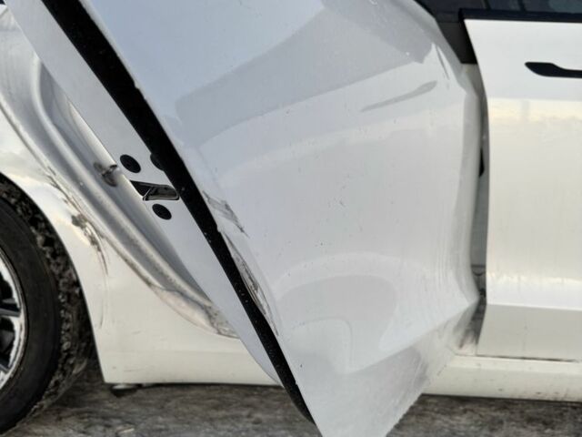 Білий Тесла Модель 3, об'ємом двигуна 0 л та пробігом 192 тис. км за 14500 $, фото 7 на Automoto.ua