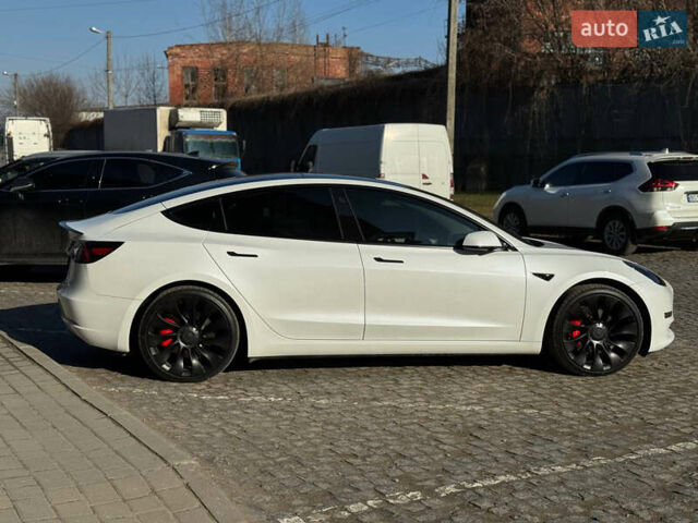 Белый Тесла Модель 3, объемом двигателя 0 л и пробегом 51 тыс. км за 24300 $, фото 5 на Automoto.ua