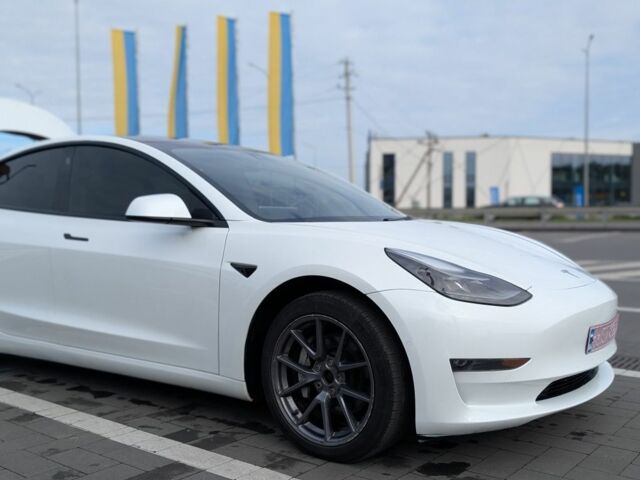 Тесла Модель 3 2021 в Луцке на Automoto.ua Белый Тесла Модель 3, объемом двигателя 0 л и пробегом 170 тыс. км за 17000 $, фото 18 на Automoto.ua