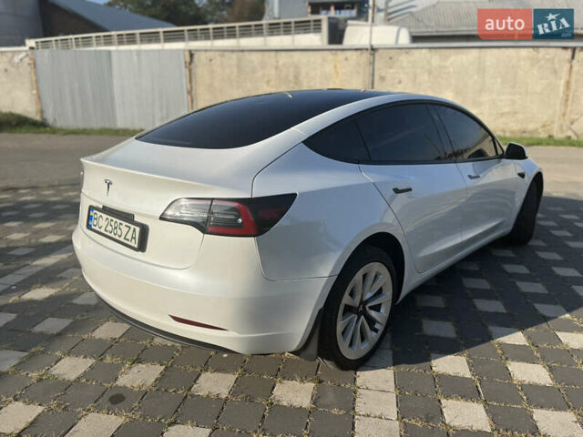 Белый Тесла Модель 3, объемом двигателя 0 л и пробегом 85 тыс. км за 20500 $, фото 13 на Automoto.ua