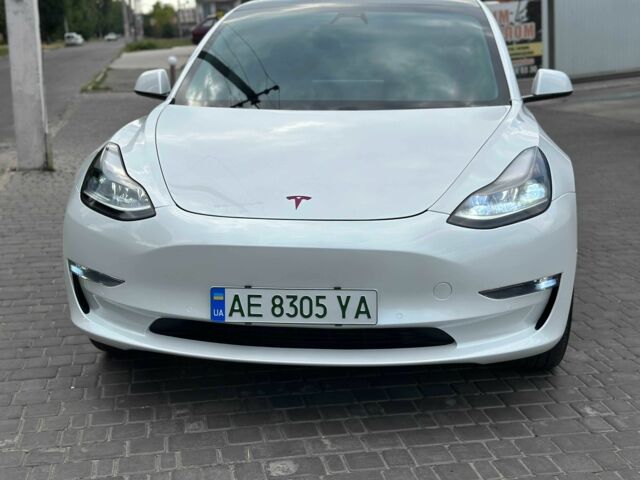 Белый Тесла Модель 3, объемом двигателя 0 л и пробегом 36 тыс. км за 22500 $, фото 18 на Automoto.ua