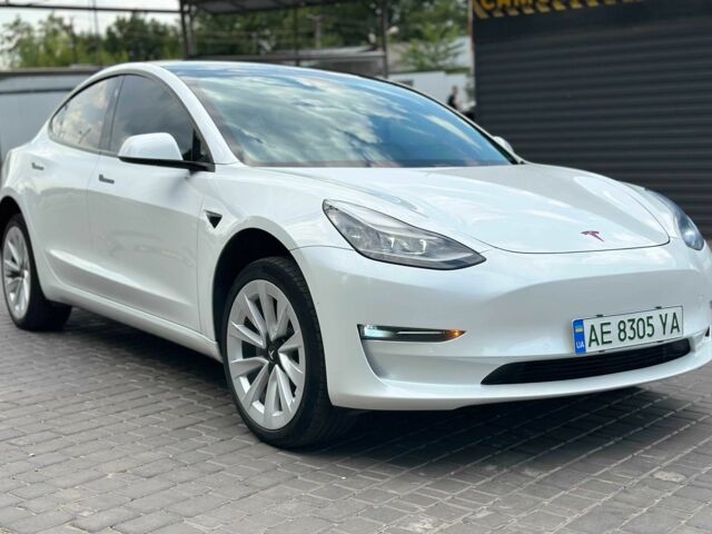 Белый Тесла Модель 3, объемом двигателя 0 л и пробегом 36 тыс. км за 22500 $, фото 4 на Automoto.ua