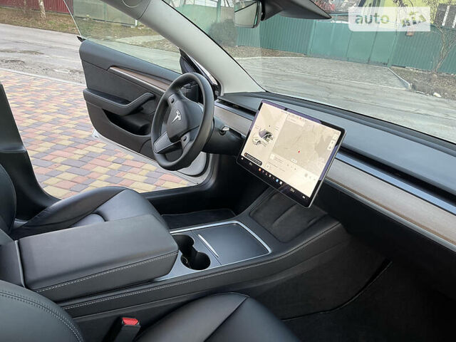 Білий Тесла Модель 3, об'ємом двигуна 0 л та пробігом 34 тис. км за 19500 $, фото 33 на Automoto.ua