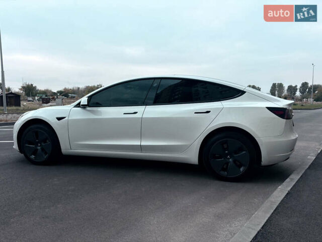 Тесла Модель 3 2021 в Днепре (Днепропетровске) на Automoto.ua Белый Тесла Модель 3, объемом двигателя 0 л и пробегом 38 тыс. км за 22000 $, фото 9 на Automoto.ua