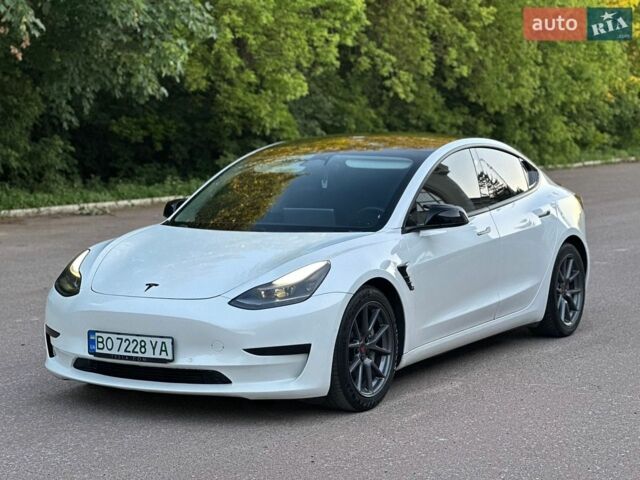 Білий Тесла Модель 3, об'ємом двигуна 0 л та пробігом 182 тис. км за 17800 $, фото 12 на Automoto.ua