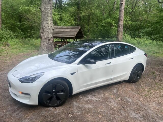 Белый Тесла Модель 3, объемом двигателя 0 л и пробегом 95 тыс. км за 17900 $, фото 9 на Automoto.ua