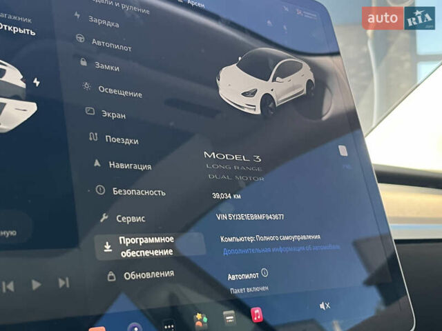 Белый Тесла Модель 3, объемом двигателя 0 л и пробегом 39 тыс. км за 20200 $, фото 35 на Automoto.ua