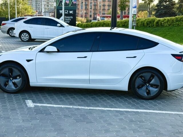 Білий Тесла Модель 3, об'ємом двигуна 0 л та пробігом 188 тис. км за 16800 $, фото 12 на Automoto.ua