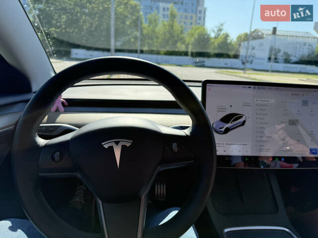 Белый Тесла Модель 3, объемом двигателя 0 л и пробегом 68 тыс. км за 27000 $, фото 11 на Automoto.ua