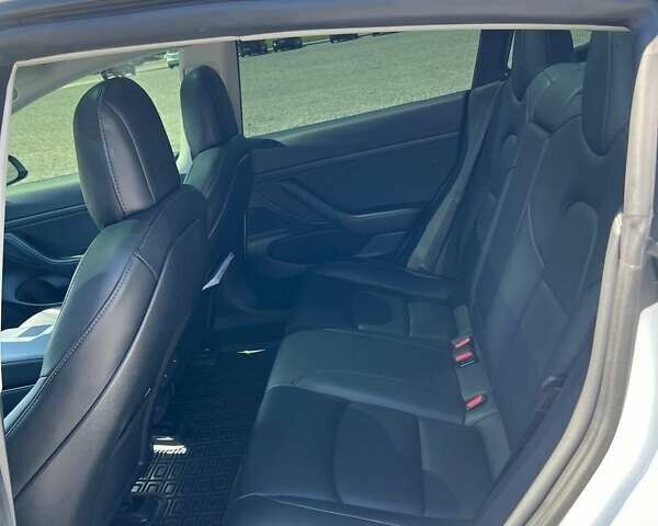 Тесла Модель 3 2021 в Харькове на Automoto.ua Белый Тесла Модель 3, объемом двигателя 0 л и пробегом 167 тыс. км за 18900 $, фото 9 на Automoto.ua