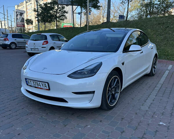 Белый Тесла Модель 3, объемом двигателя 0 л и пробегом 86 тыс. км за 21800 $, фото 13 на Automoto.ua