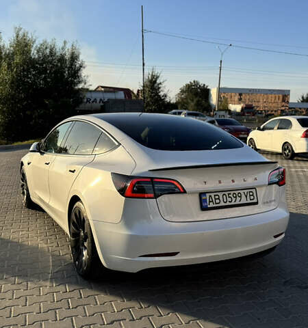 Белый Тесла Модель 3, объемом двигателя 0 л и пробегом 90 тыс. км за 22000 $, фото 11 на Automoto.ua