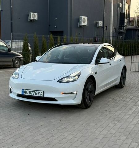 Белый Тесла Модель 3, объемом двигателя 0 л и пробегом 114 тыс. км за 20900 $, фото 2 на Automoto.ua