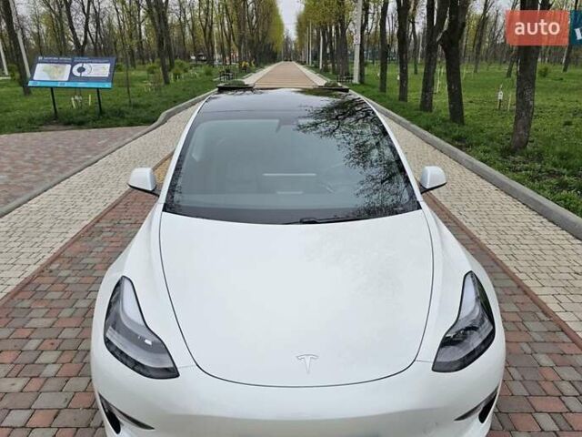 Білий Тесла Модель 3, об'ємом двигуна 0 л та пробігом 25 тис. км за 29000 $, фото 13 на Automoto.ua