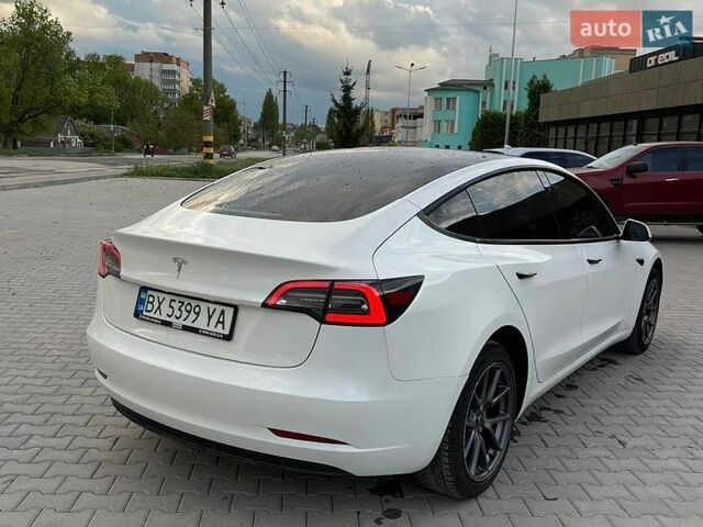 Белый Тесла Модель 3, объемом двигателя 0 л и пробегом 264 тыс. км за 14800 $, фото 6 на Automoto.ua