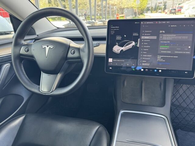 Белый Тесла Модель 3, объемом двигателя 0 л и пробегом 98 тыс. км за 22500 $, фото 20 на Automoto.ua