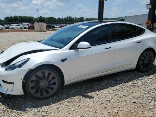 Білий Тесла Модель 3, об'ємом двигуна 0 л та пробігом 82 тис. км за 15200 $, фото 3 на Automoto.ua
