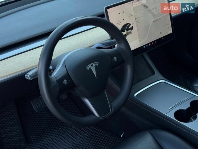 Білий Тесла Модель 3, об'ємом двигуна 0 л та пробігом 185 тис. км за 16500 $, фото 32 на Automoto.ua