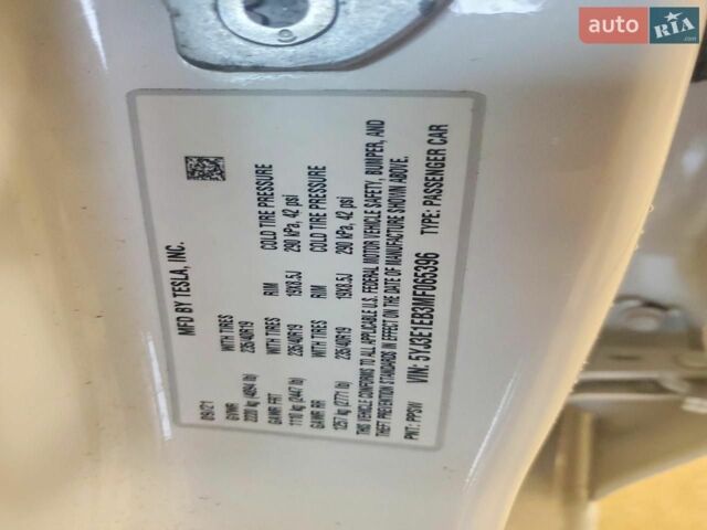 Білий Тесла Модель 3, об'ємом двигуна 0 л та пробігом 49 тис. км за 6500 $, фото 11 на Automoto.ua