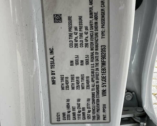 Білий Тесла Модель 3, об'ємом двигуна 0 л та пробігом 196 тис. км за 15400 $, фото 11 на Automoto.ua