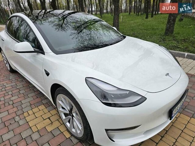 Білий Тесла Модель 3, об'ємом двигуна 0 л та пробігом 25 тис. км за 29000 $, фото 12 на Automoto.ua