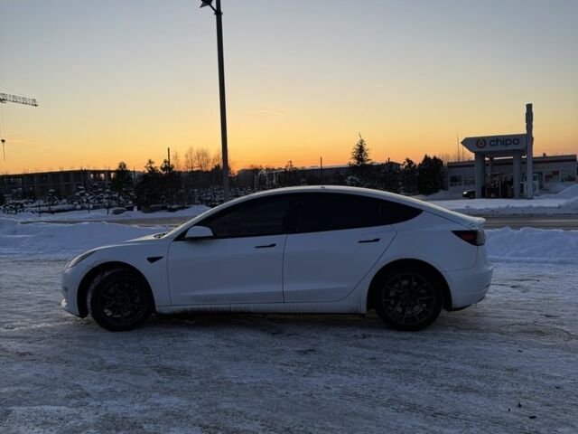 Білий Тесла Модель 3, об'ємом двигуна 0 л та пробігом 192 тис. км за 14500 $, фото 4 на Automoto.ua