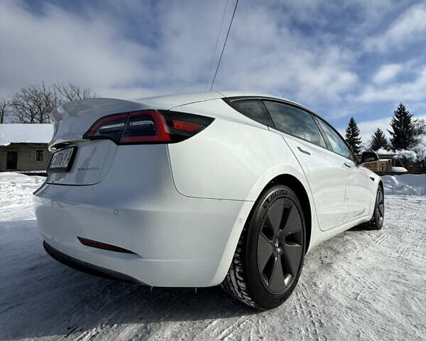 Білий Тесла Модель 3, об'ємом двигуна 0 л та пробігом 114 тис. км за 19500 $, фото 30 на Automoto.ua