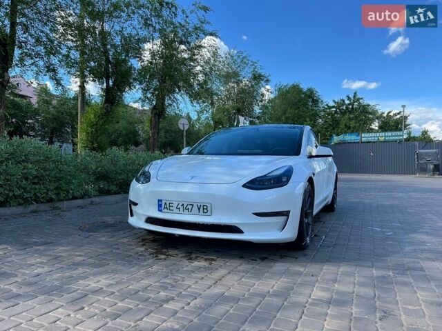 Білий Тесла Модель 3, об'ємом двигуна 0 л та пробігом 260 тис. км за 17800 $, фото 6 на Automoto.ua