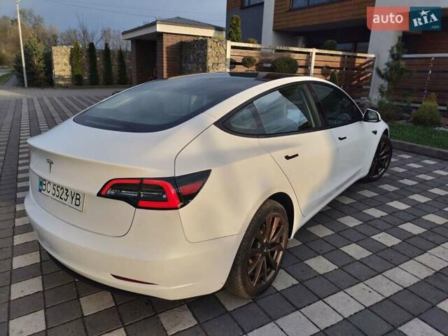 Белый Тесла Модель 3, объемом двигателя 0 л и пробегом 105 тыс. км за 16950 $, фото 25 на Automoto.ua