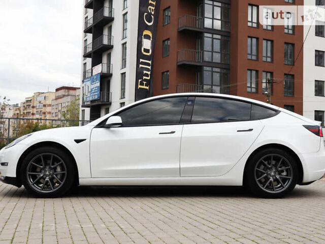 Белый Тесла Модель 3, объемом двигателя 0 л и пробегом 35 тыс. км за 21000 $, фото 6 на Automoto.ua