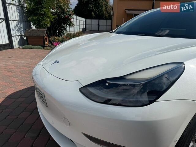 Белый Тесла Модель 3, объемом двигателя 0 л и пробегом 187 тыс. км за 15700 $, фото 10 на Automoto.ua