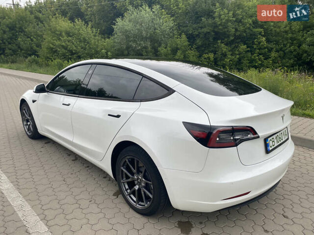 Білий Тесла Модель 3, об'ємом двигуна 0 л та пробігом 44 тис. км за 23400 $, фото 7 на Automoto.ua