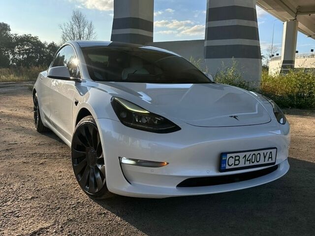 Белый Тесла Модель 3, объемом двигателя 0 л и пробегом 90 тыс. км за 22699 $, фото 1 на Automoto.ua