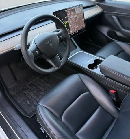 Белый Тесла Модель 3, объемом двигателя 0 л и пробегом 114 тыс. км за 20900 $, фото 26 на Automoto.ua