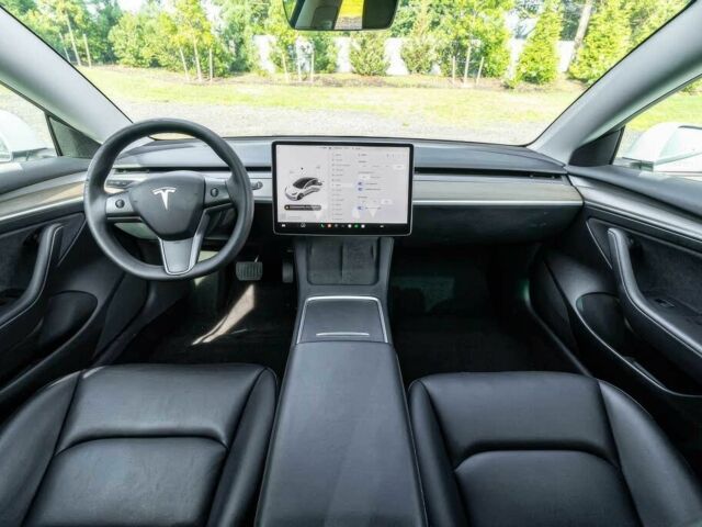 Білий Тесла Модель 3, об'ємом двигуна 0 л та пробігом 30 тис. км за 9000 $, фото 9 на Automoto.ua